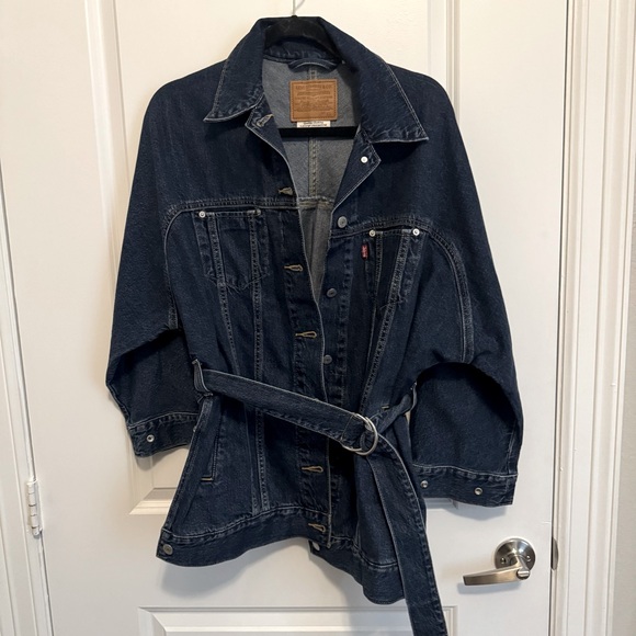 Levi's Jackets & Blazers - NWOT Levi's Belted Denim Jacket